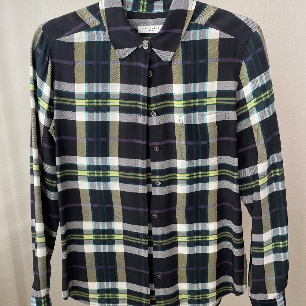 Equipment Checkered Plaid button down Silk shirt  top size XS - Picture 8 of 10